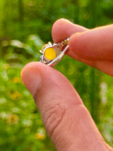 Load image into Gallery viewer, Women’s Sharaf alshams Aqiq Ring