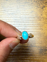 Load image into Gallery viewer, Women's Feyruz Ring