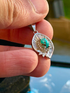 Women’s Feyruz Pendant + Necklace