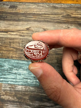 Load image into Gallery viewer, Aqiq Khorasani ring with “Ya Mehdi’ inscription