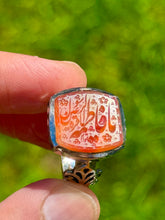 Load image into Gallery viewer, Aqiq Yemani Ring with Ya Fatima inscription