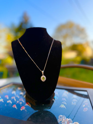 Women’s Zabarjad Pendant + Necklace