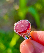Load image into Gallery viewer, Women's Aqiq Ring with Surah Yasin inscription