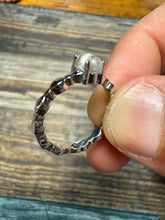 Load image into Gallery viewer, Women's Dure Najaf Ring