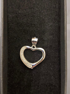 Silver heart pendant