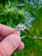 Load image into Gallery viewer, Women&#39;s Zabarjad Ring